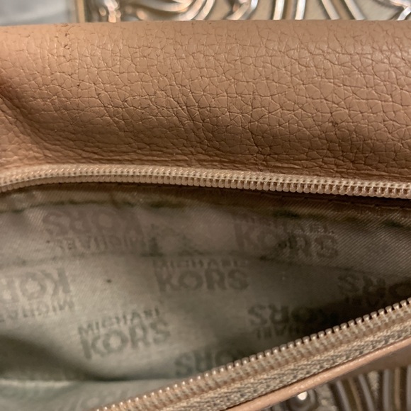 🌹Michael Kors • VINTAGE Black and Tan 100% Genuine Leather Wallets Bundle - Picture 16 of 17